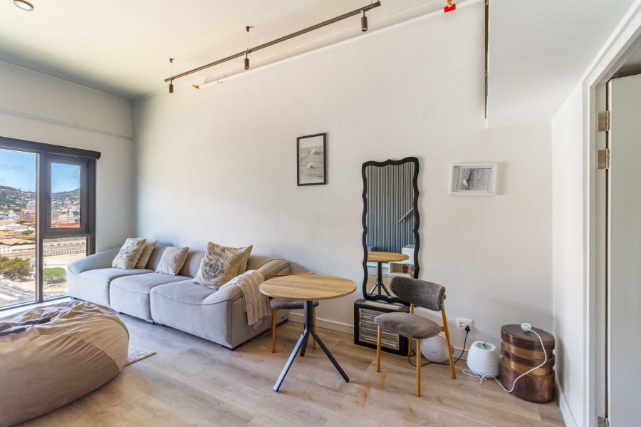 1 Bedroom Property for Sale in Foreshore Western Cape